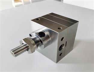 LRT熔體計(jì)量泵-熔體計(jì)量泵-計(jì)量泵